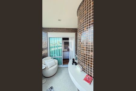 Apartamento para alugar com 400m², 5 quartos e 5 vagasSuíte 3 Varanda