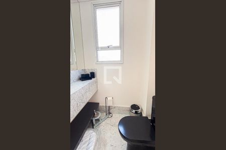 Apartamento para alugar com 400m², 5 quartos e 5 vagasLavabo