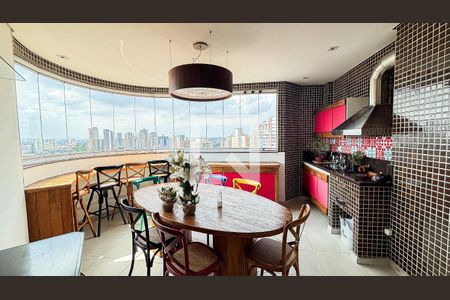 Apartamento para alugar com 400m², 5 quartos e 5 vagasVaranda Gourmet