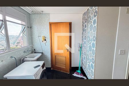 Apartamento para alugar com 400m², 5 quartos e 5 vagasÁrea de Serviço