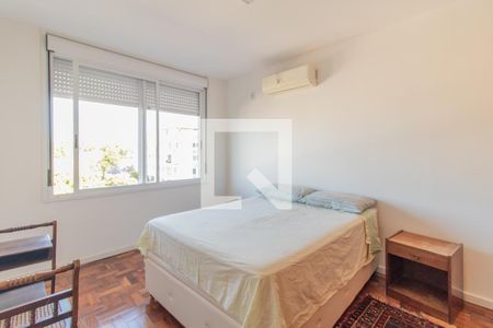 Quarto 2 de apartamento para alugar com 2 quartos, 68m² em Rio Branco, Porto Alegre