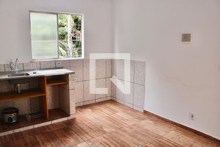 Sala de casa à venda com 1 quarto, 50m² em Vargem Pequena, Rio de Janeiro