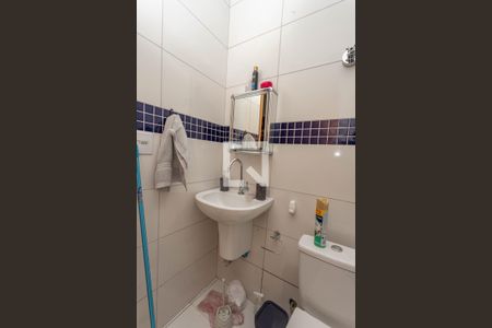 Casa à venda com 200m², 3 quartos e 4 vagasBanheiro social 1