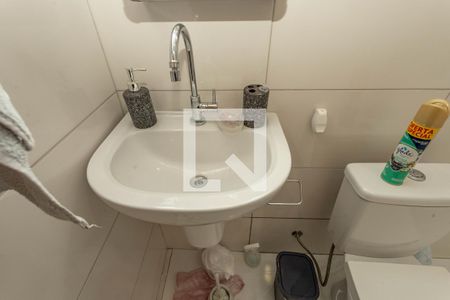 Casa à venda com 200m², 3 quartos e 4 vagasBanheiro social 1