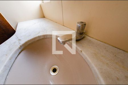 Apartamento à venda com 170m², 5 quartos e 1 vagaBanheiro suíte