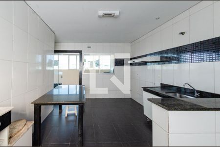 Apartamento à venda com 170m², 5 quartos e 1 vagaCozinha 2