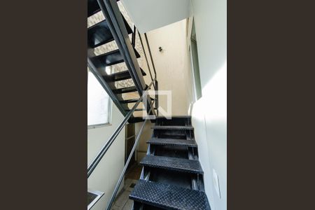 Apartamento à venda com 170m², 5 quartos e 1 vagaEscada