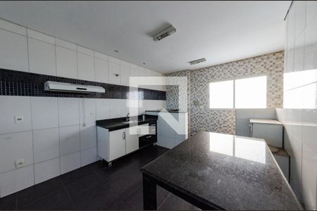 Apartamento à venda com 170m², 5 quartos e 1 vagaCozinha 2