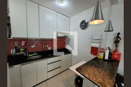 Apartamento à venda com 2 quartos, 40m² em California, Belo Horizonte