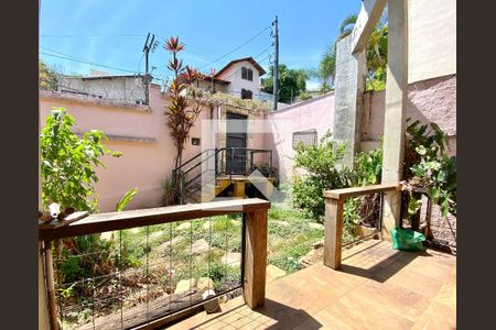 Casa à venda com 340m², 6 quartos e 4 vagas