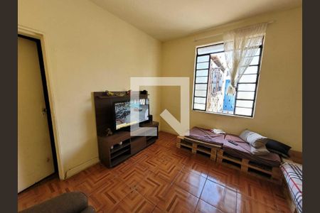 Casa à venda com 3 quartos, 140m² em Carlos Prates, Belo Horizonte