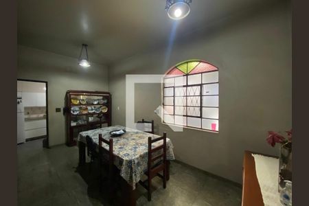 Casa à venda com 6 quartos, 320m² em Carlos Prates, Belo Horizonte
