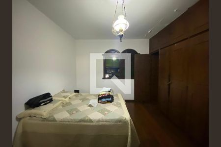 Casa à venda com 314m², 5 quartos e 4 vagas