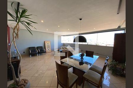 Apartamento à venda com 4 quartos, 130m² em Padre Eustáquio, Belo Horizonte