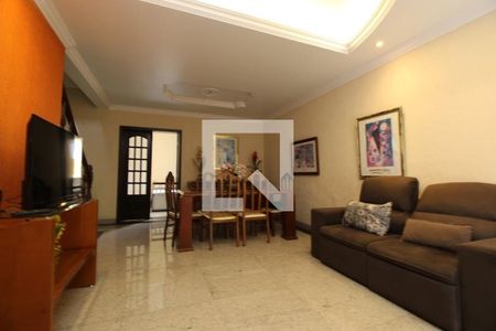 Casa à venda com 4 quartos, 250m² em Padre Eustáquio, Belo Horizonte