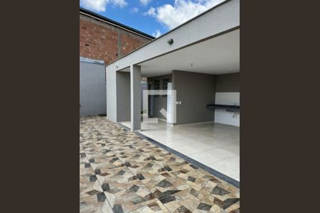 Apartamento para alugar com 68m², 2 quartos e 1 vaga