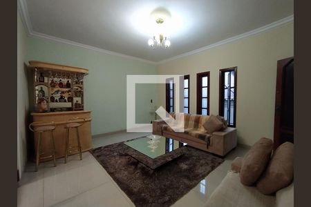 Casa à venda com 5 quartos, 314m² em Monsenhor Messias, Belo Horizonte