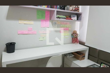 Casa à venda com 281m², 4 quartos e 4 vagas