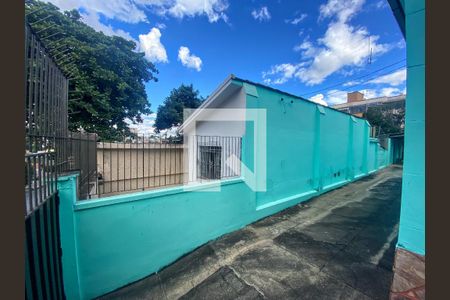 Casa à venda com 257m², 3 quartos e 4 vagas