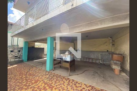 Casa à venda com 364m², 4 quartos e 3 vagas