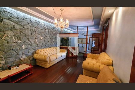 Casa à venda com 4 quartos, 312m² em Alto Caiçaras, Belo Horizonte