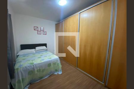 Casa à venda com 5 quartos, 269m² em Caiçaras, Belo Horizonte