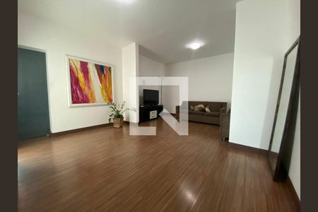 Casa à venda com 5 quartos, 269m² em Caiçaras, Belo Horizonte