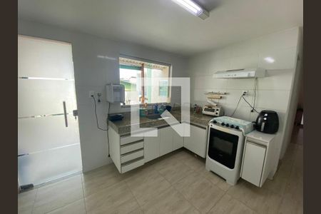 Casa à venda com 269m², 5 quartos e 1 vaga