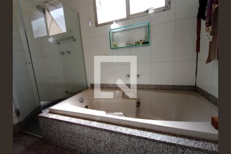 Apartamento à venda com 165m², 2 quartos e 3 vagas