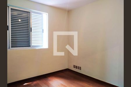 Apartamento à venda com 128m², 4 quartos e 3 vagas