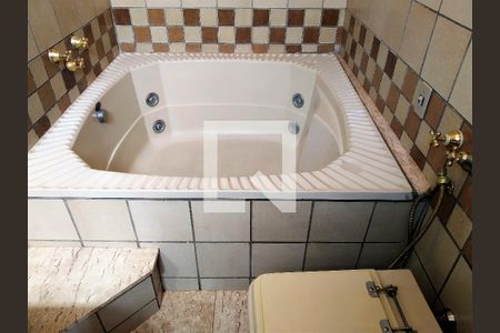 Apartamento à venda com 128m², 4 quartos e 3 vagas