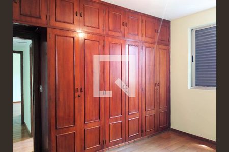 Apartamento à venda com 128m², 4 quartos e 3 vagas