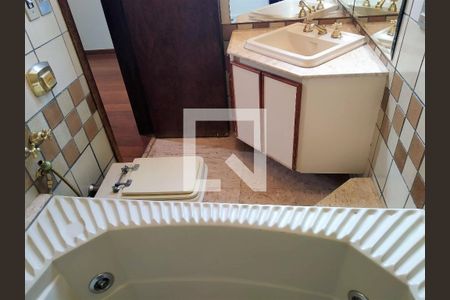 Apartamento à venda com 128m², 4 quartos e 3 vagas