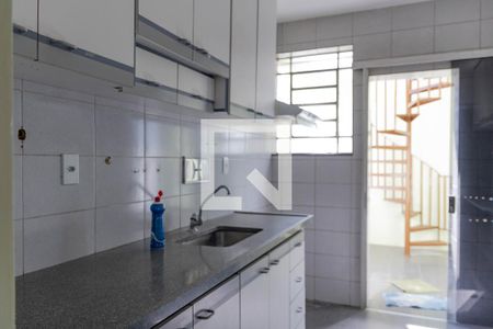Casa à venda com 155m², 4 quartos e 2 vagasCozinha