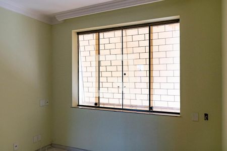 Casa à venda com 155m², 4 quartos e 2 vagasQuarto 1