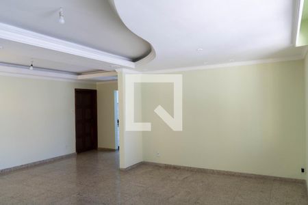 Sala de casa à venda com 4 quartos, 155m² em João Pinheiro, Belo Horizonte
