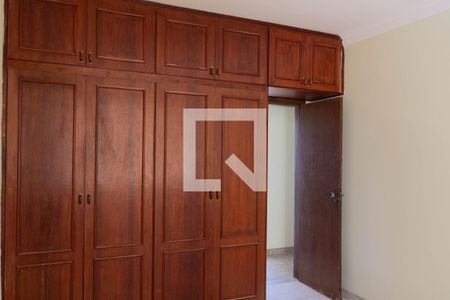 Casa à venda com 155m², 4 quartos e 2 vagasQuarto 1