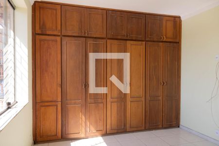 Suíte de casa à venda com 4 quartos, 155m² em João Pinheiro, Belo Horizonte