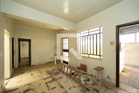 SALA de casa à venda com 4 quartos, 380m² em Padre Eustáquio, Belo Horizonte
