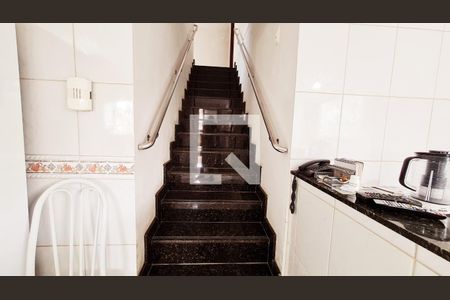 Casa à venda com 236m², 3 quartos e 4 vagas