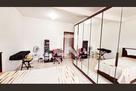 Casa à venda com 3 quartos, 236m² em Alto Caiçaras, Belo Horizonte