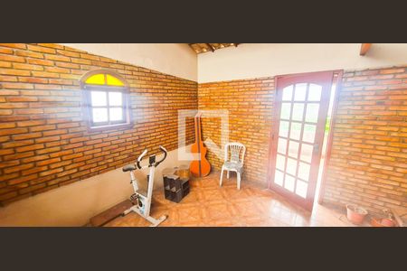 Apartamento à venda com 2 quartos, 99m² em Conjunto Califórnia, Belo Horizonte