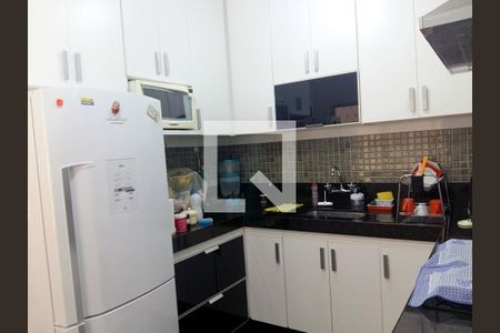 Casa à venda com 4 quartos, 280m² em João Pinheiro, Belo Horizonte