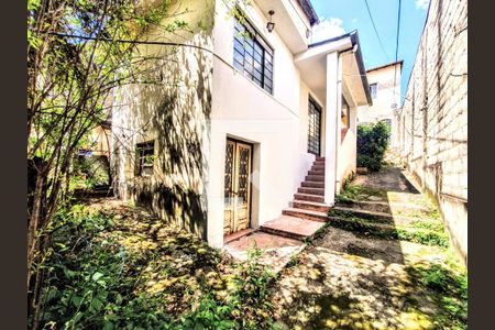 Casa à venda com 3 quartos, 100m² em Lagoinha, Belo Horizonte
