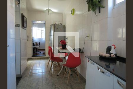 Apartamento à venda com 3 quartos, 80m² em Carlos Prates, Belo Horizonte