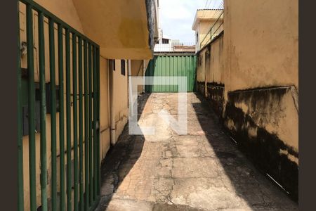 Casa à venda com 4 quartos, 597m² em Carlos Prates, Belo Horizonte