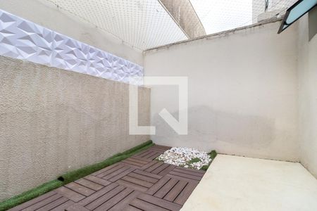 Casa de condomínio à venda com 89m², 2 quartos e 1 vagaQuintal
