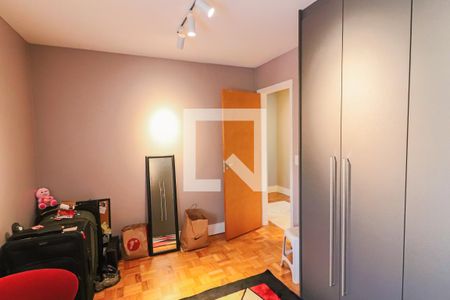 Casa à venda com 180m², 4 quartos e 2 vagas Casa à venda com 180m², 4 quartos e 2 vagasQuarto 3