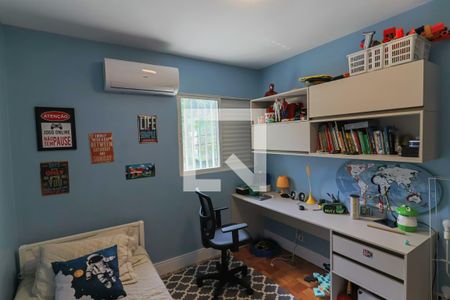 Quarto 1 de casa à venda com 4 quartos, 180m² em Vila Lageado, São Paulo