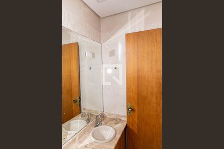 Apartamento para alugar com 53m², 2 quartos e 1 vaga Apartamento para alugar com 53m², 2 quartos e 1 vagaBanheiro